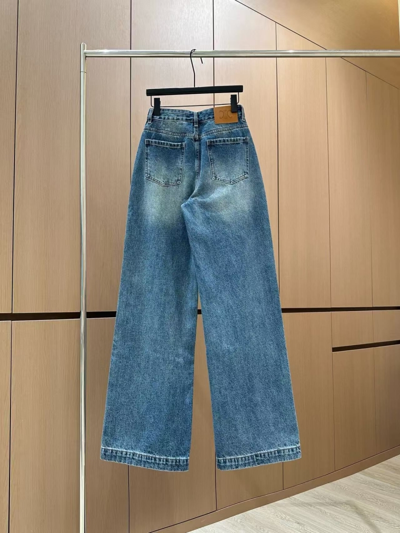 Ce1i*e jeans